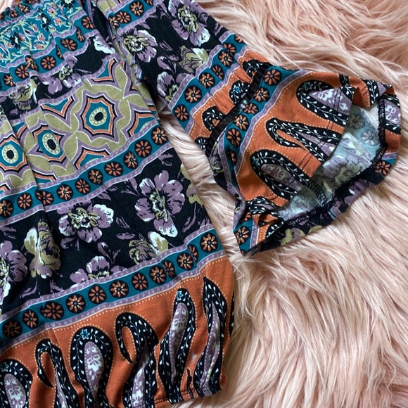 LA Hearts. PAC SUN. crop Top, Size Small - Picture 2 of 7